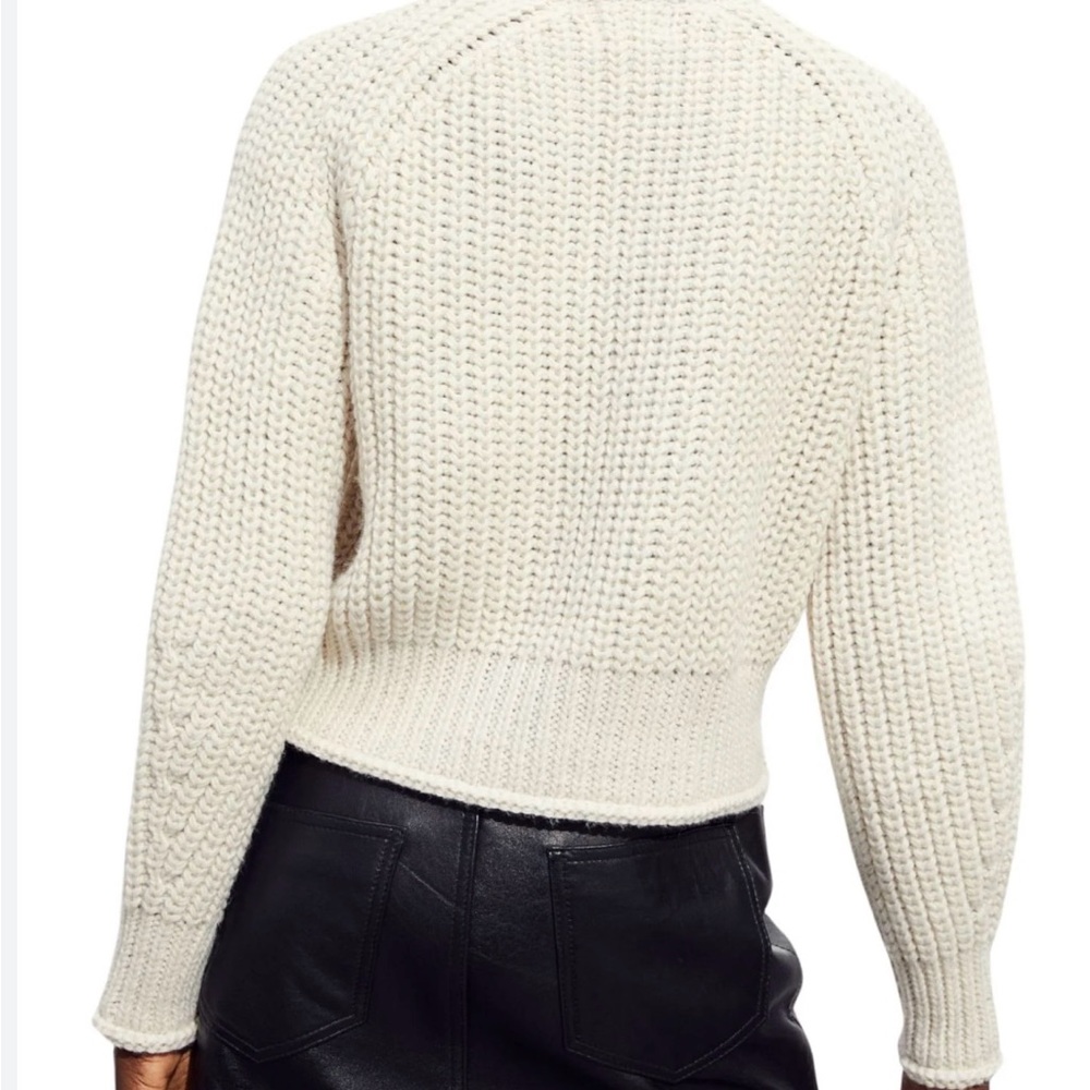 H&M chunky cropped knot sweater. Never worn.